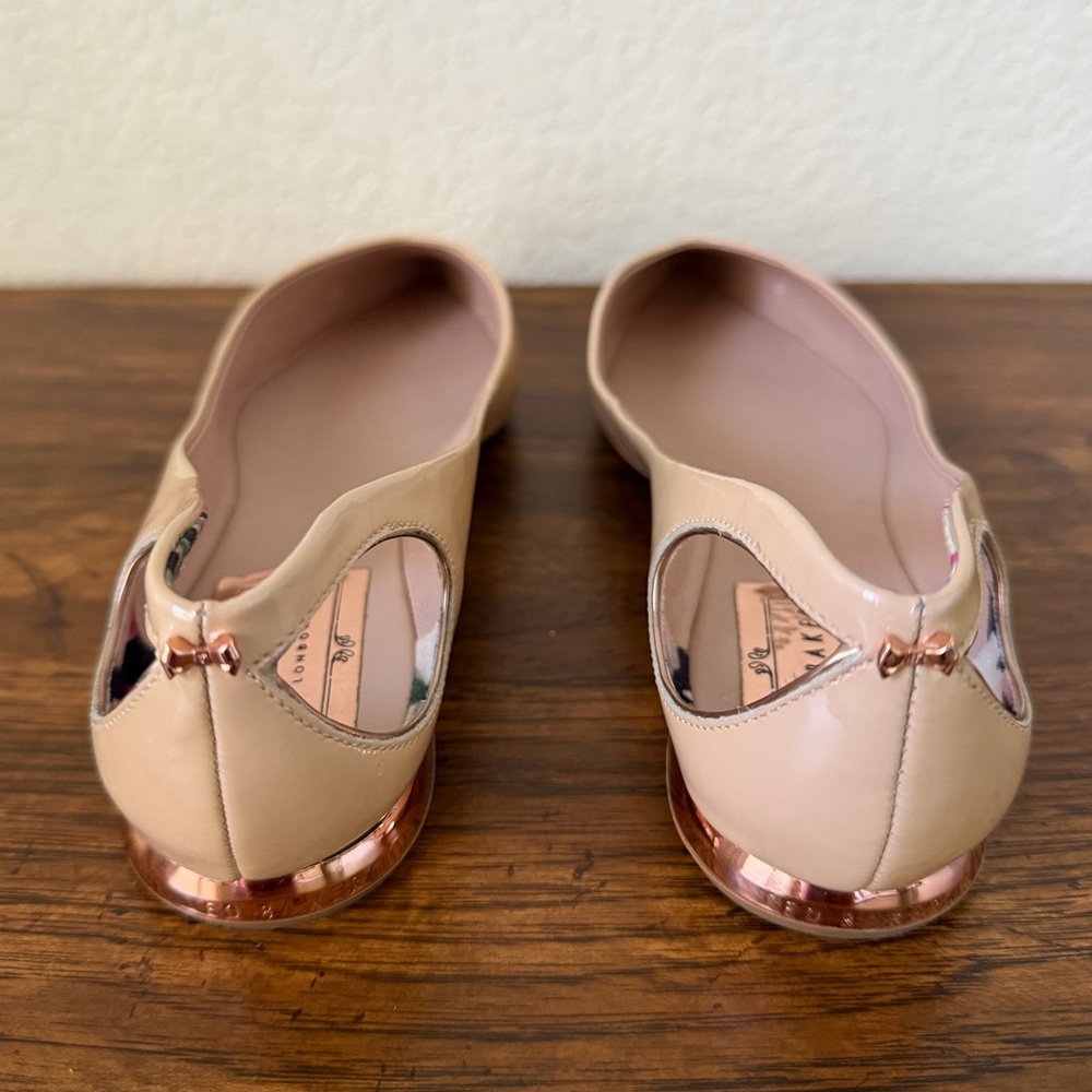 TED BAKER LONDON Dabih Cutout Pointy Toe Flat 39.5 - Picture 3 of 7